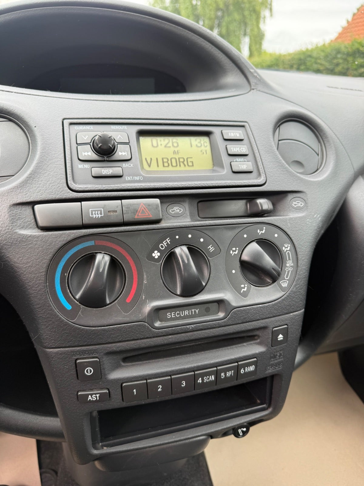 undefined Toyota Yaris fra 2003