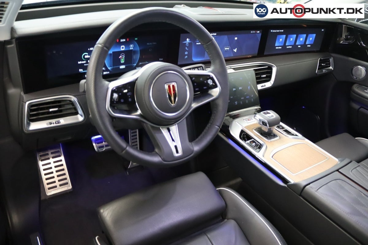 Sort Hongqi E-HS9 fra 2024