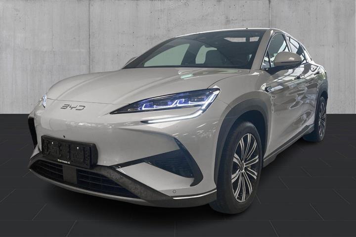 Grå BYD Sealion 7 fra 2024 set udefra