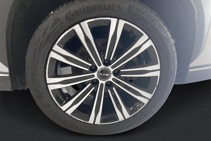 Grå BYD Sealion 7 fra 2024
