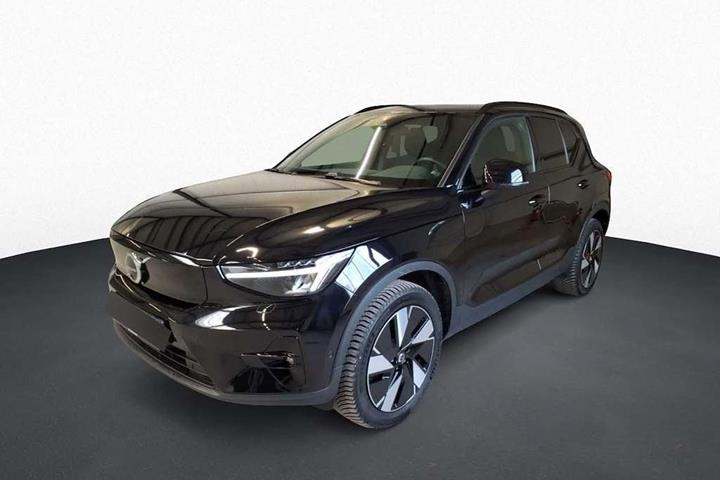 Sort Volvo XC40 fra 2024