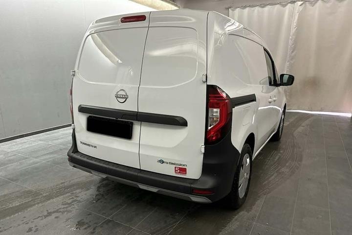 Hvid Nissan Townstar fra 2023