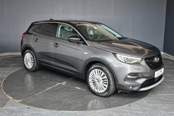 Grå Opel Grandland X fra 2019