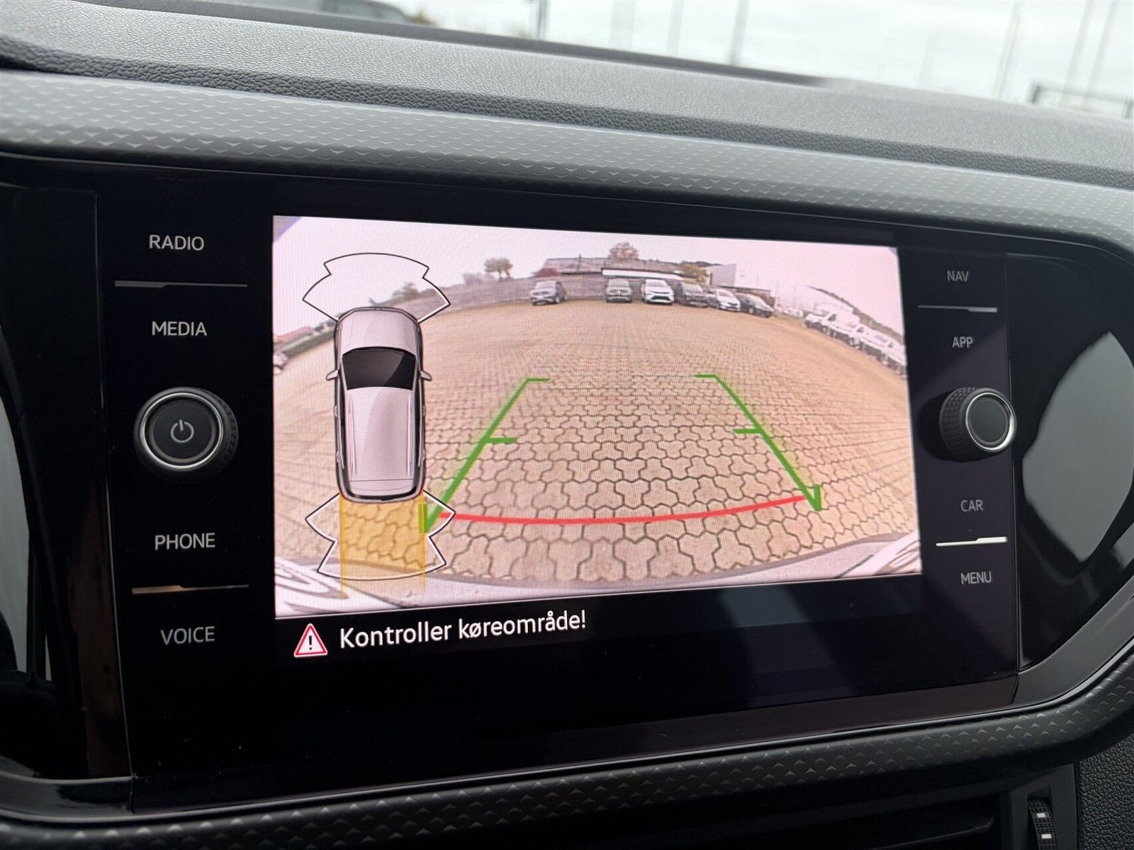 Grå VW T-Cross fra 2020