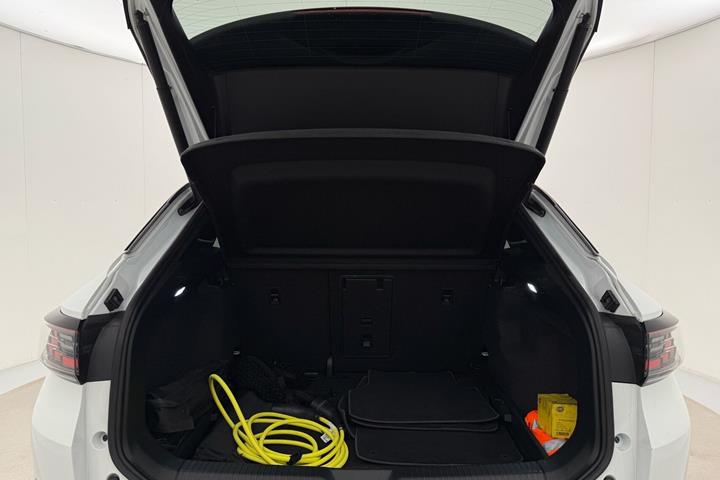 Hvid VW ID.4 fra 2023
