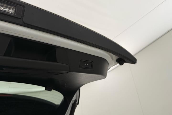 Hvid VW ID.4 fra 2023