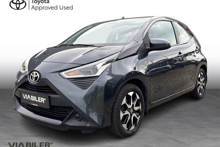 Grå Toyota Aygo fra 2019