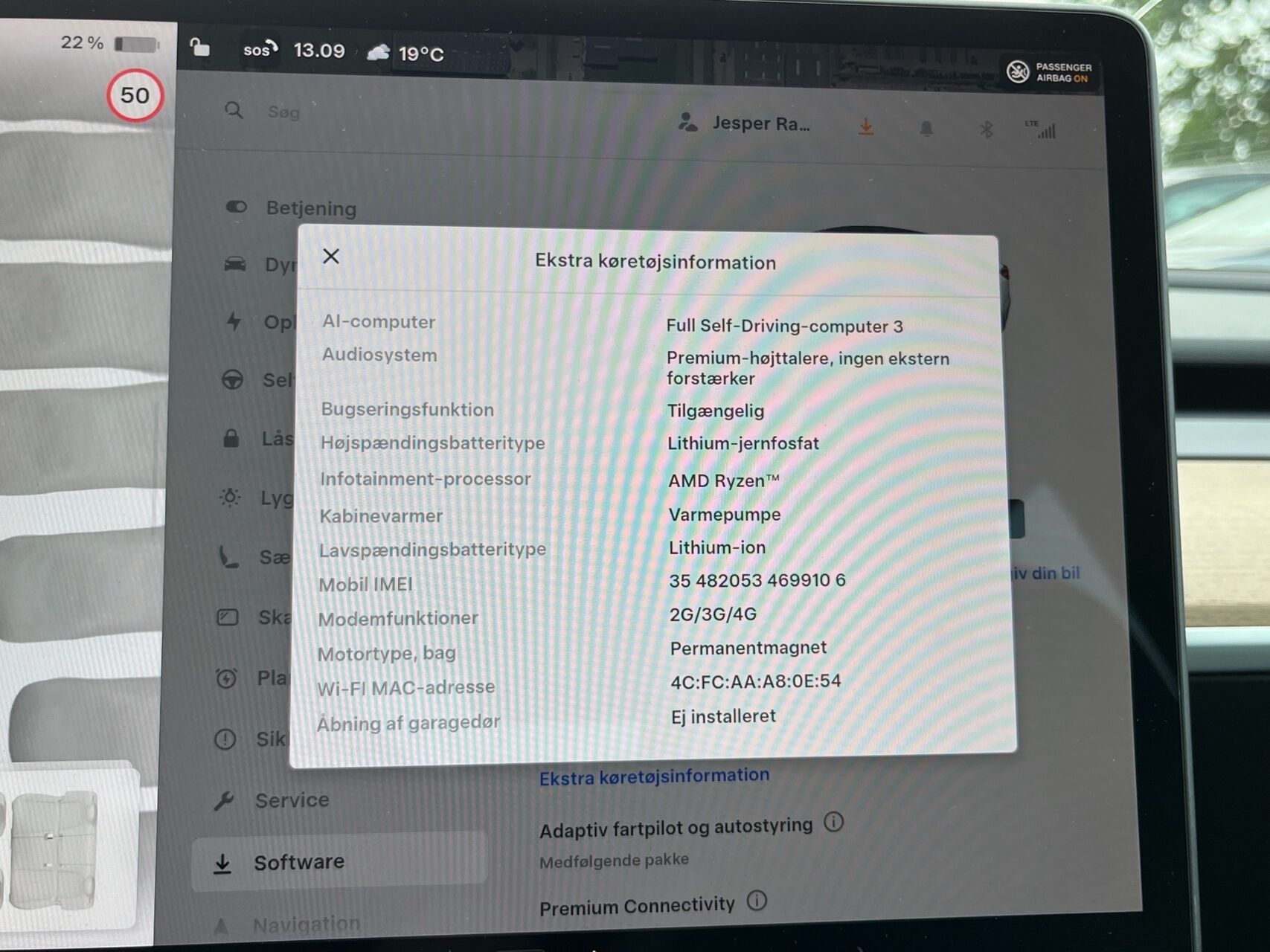 Hvid Tesla Model 3 fra 2023