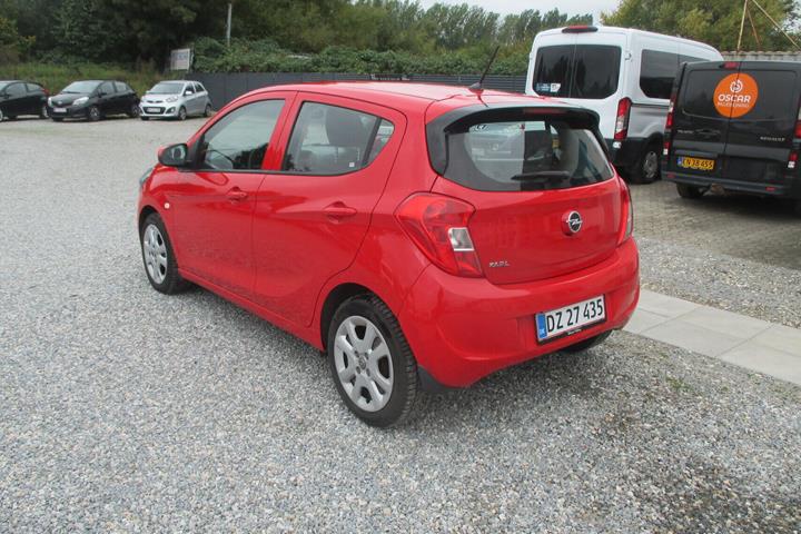 Rød Opel Karl fra 2018
