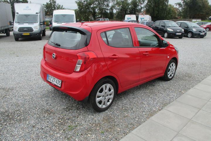 Rød Opel Karl fra 2018