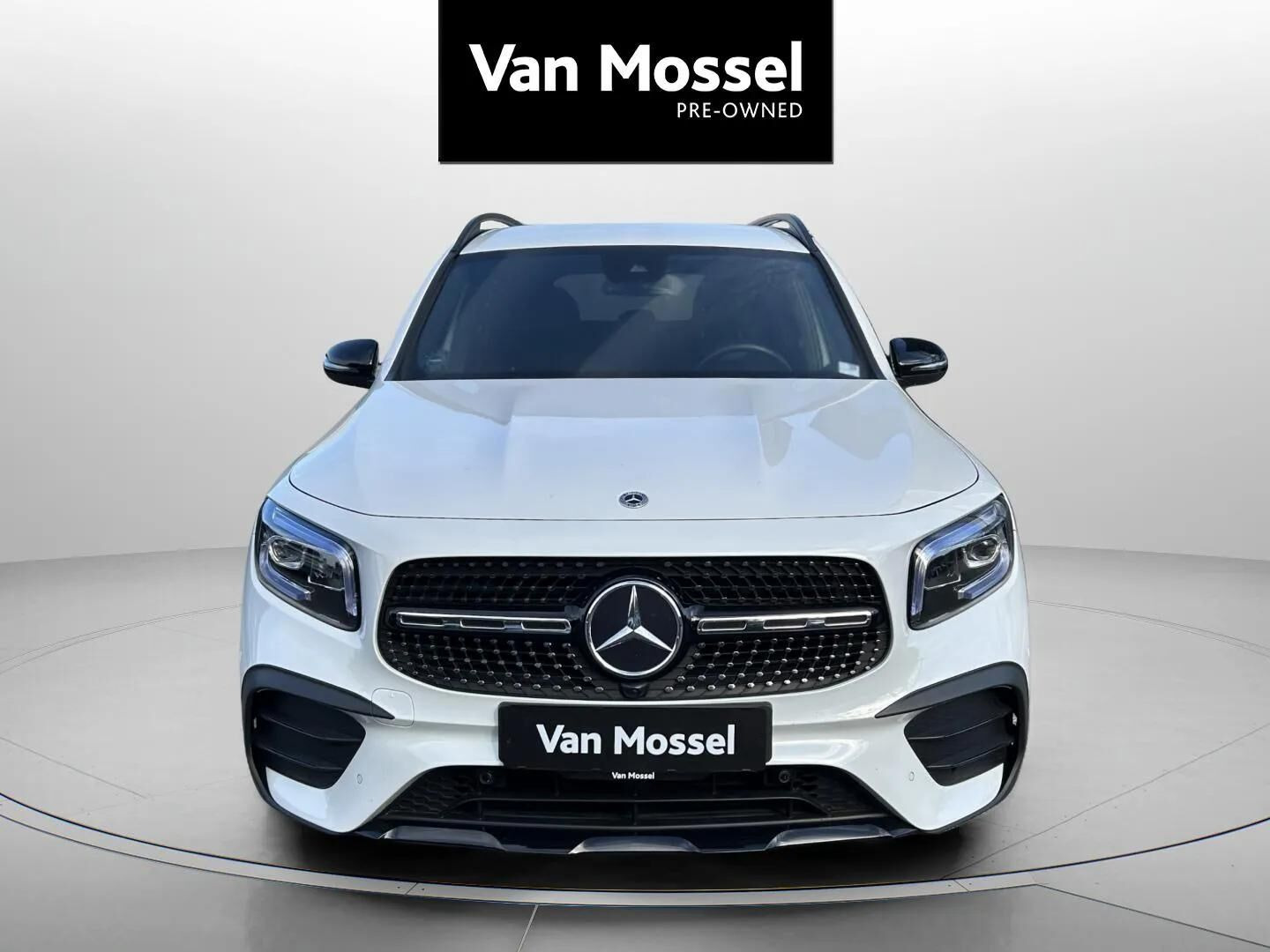 Hvid Mercedes GLB200 fra 2022