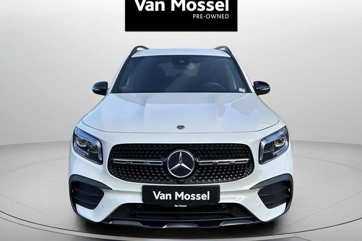Hvid Mercedes GLB200 fra 2022