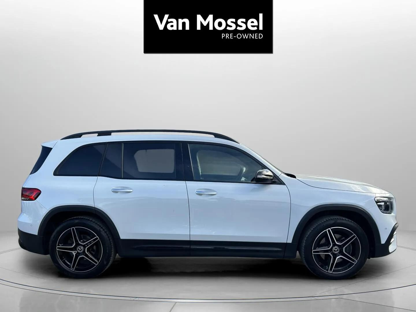 Hvid Mercedes GLB200 fra 2022