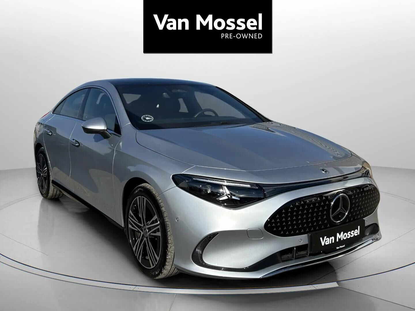 Sølv Mercedes CLA250+ fra 2026