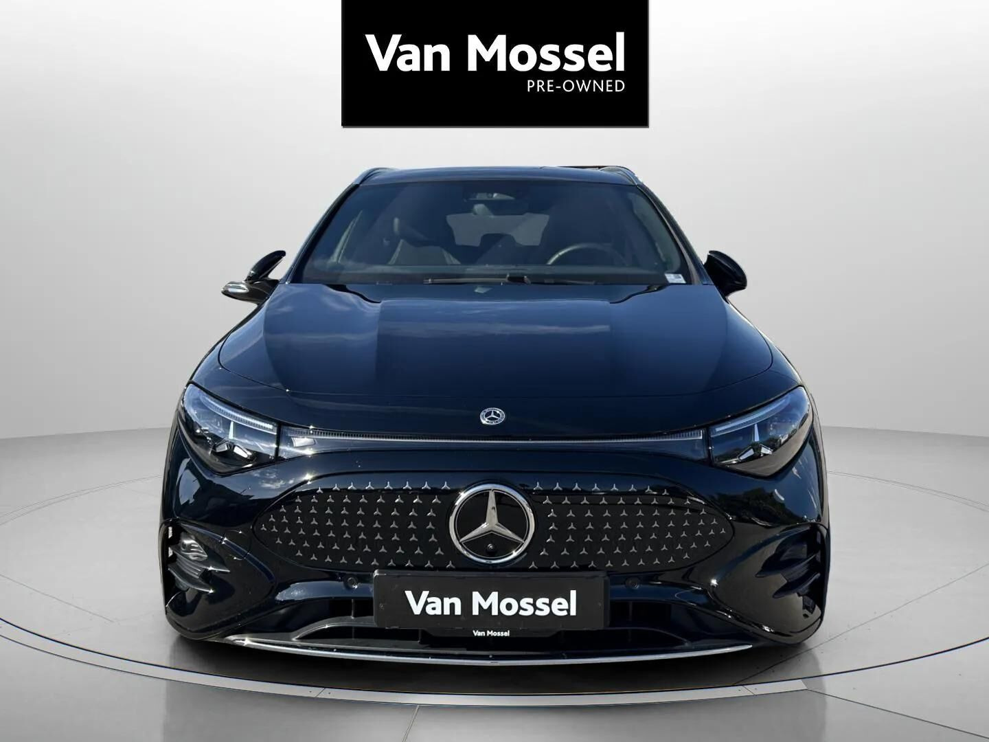 Sort Mercedes CLA250+ fra 2026