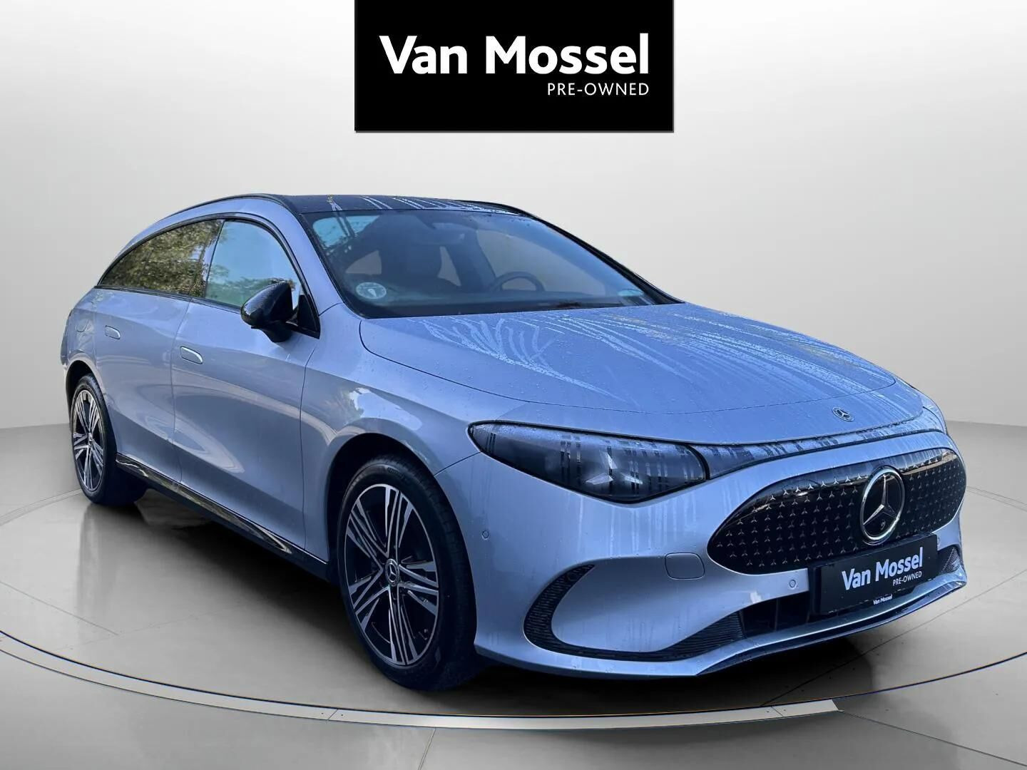 Sølv Mercedes CLA250+ fra 2026