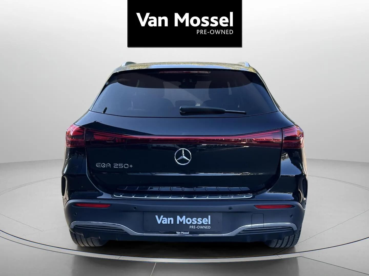 Sort Mercedes EQA250+ fra 2026