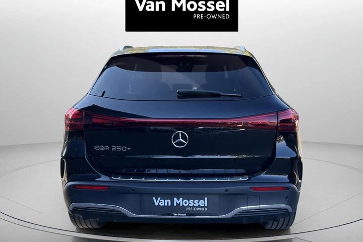 Sort Mercedes EQA250+ fra 2026