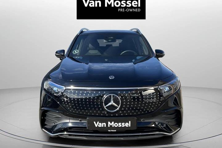 Sort Mercedes EQB250+ fra 2025
