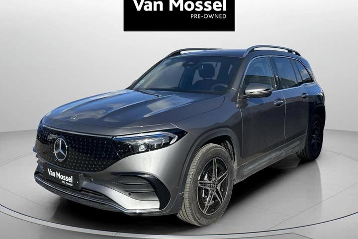 Grå Mercedes EQB250+ fra 2025