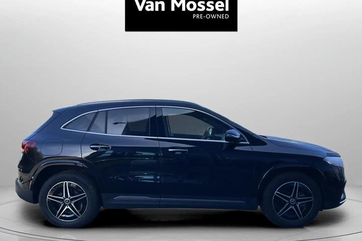 Sort Mercedes EQA250+ fra 2025