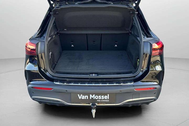 Sort Mercedes EQA250+ fra 2025