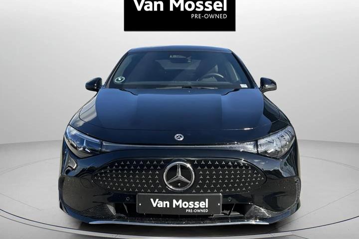 Sort Mercedes CLA250+ fra 2025