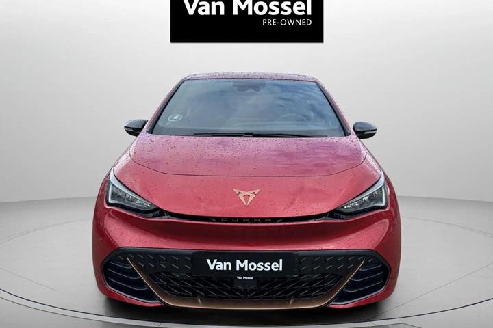 Rød Cupra Born fra 2023