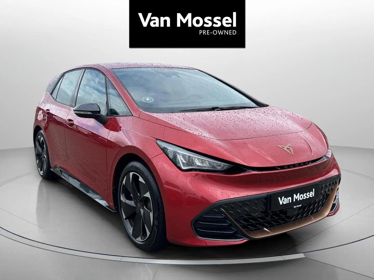 Rød Cupra Born fra 2023