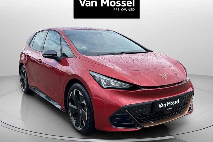 Rød Cupra Born fra 2023