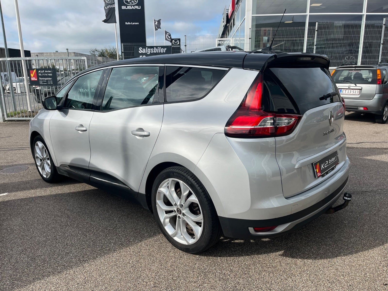 Sølv Renault Grand Scenic IV fra 2018