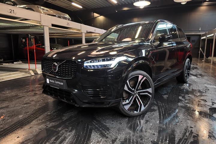 Sort Volvo XC90 fra 2023