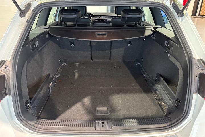 undefined VW Passat fra 2017