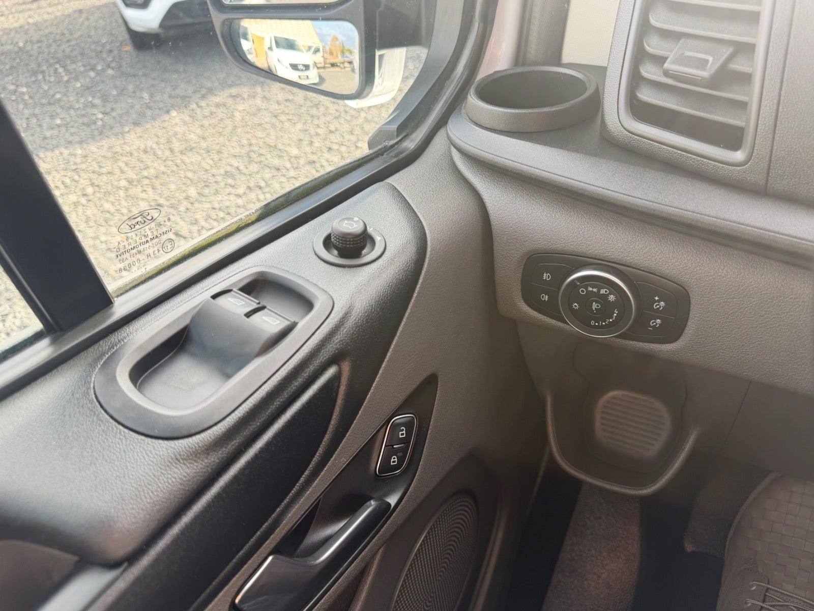 undefined Ford Transit Custom 300 L1 fra 2022