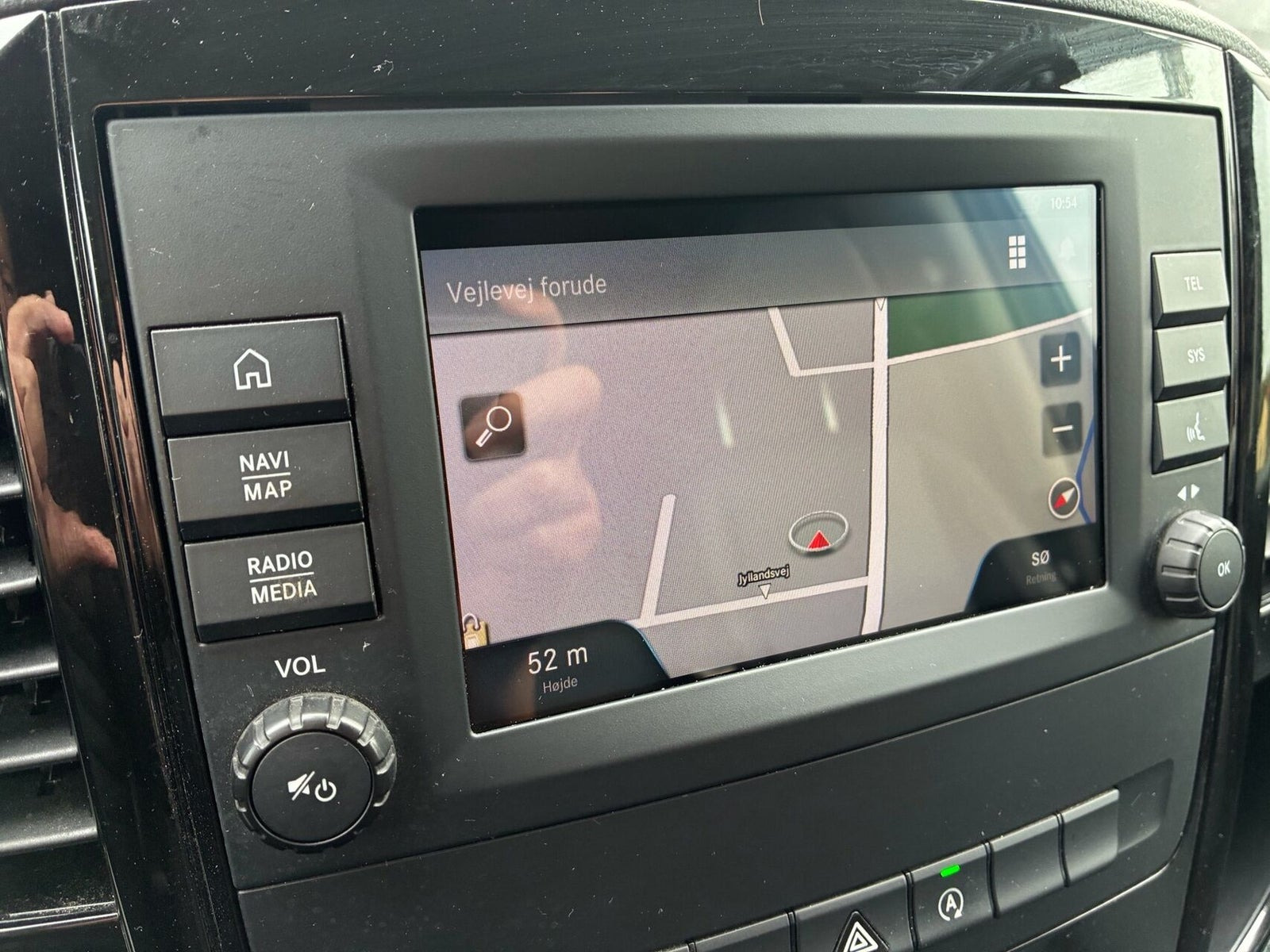 Sort Mercedes Vito 114 fra 2022