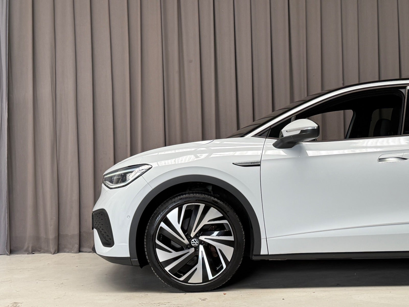 Hvid VW ID.5 fra 2023