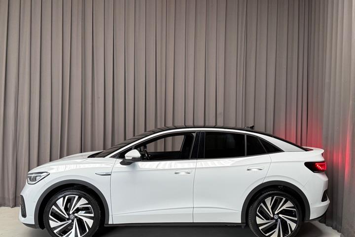 Hvid VW ID.5 fra 2023