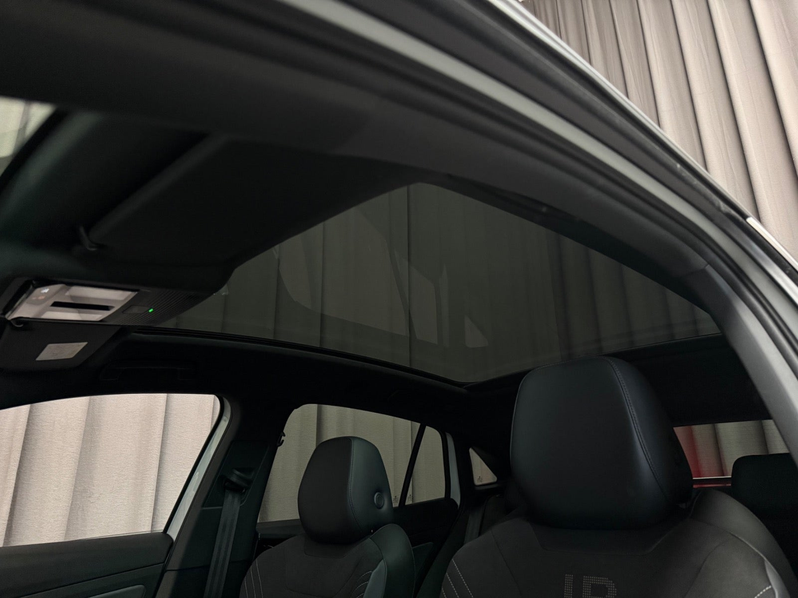 Hvid VW ID.5 fra 2023