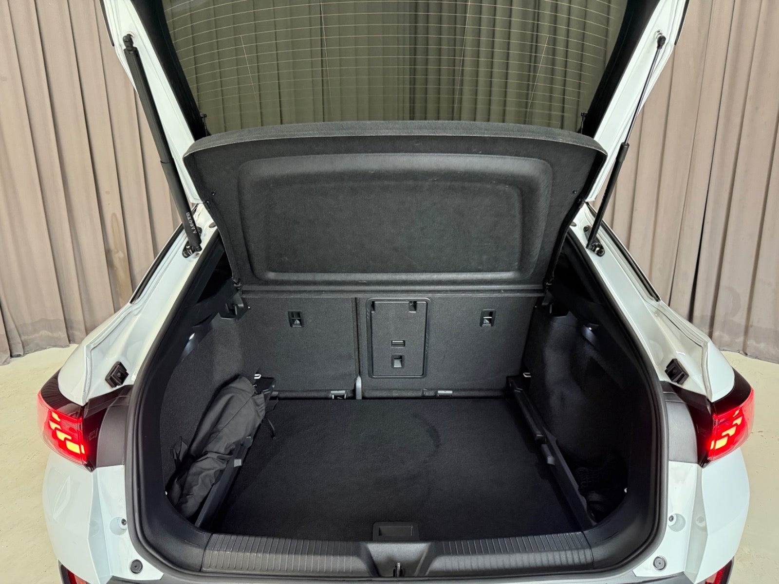 Hvid VW ID.5 fra 2023