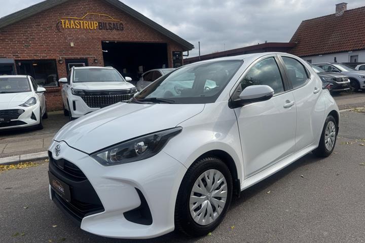 undefined Toyota Yaris fra 2020 set udefra
