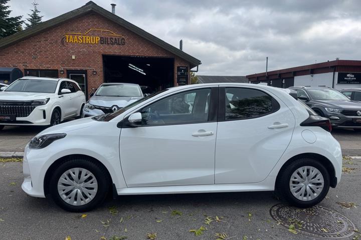 undefined Toyota Yaris fra 2020