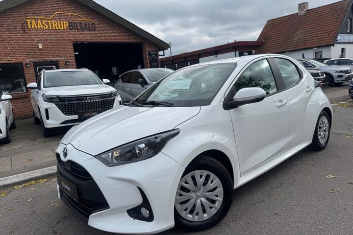 undefined Toyota Yaris fra 2021 set udefra