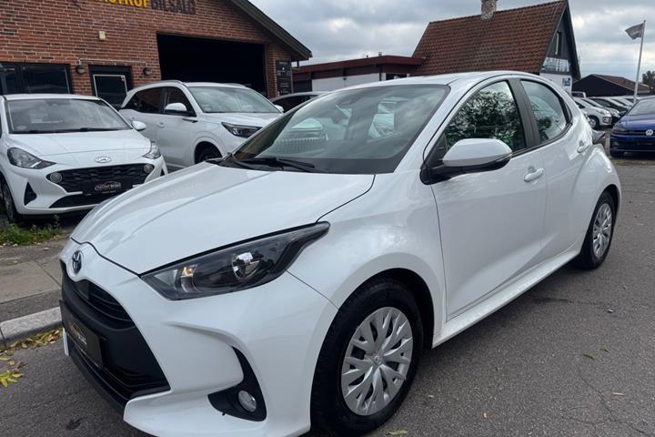 undefined Toyota Yaris fra 2021