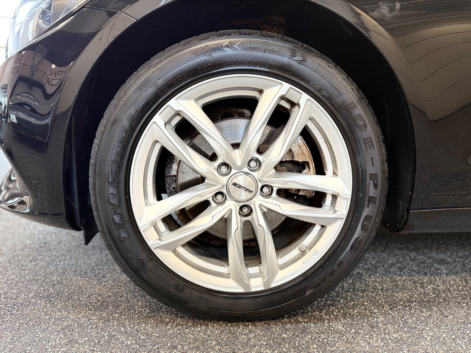 Sort Mercedes C220 d fra 2017