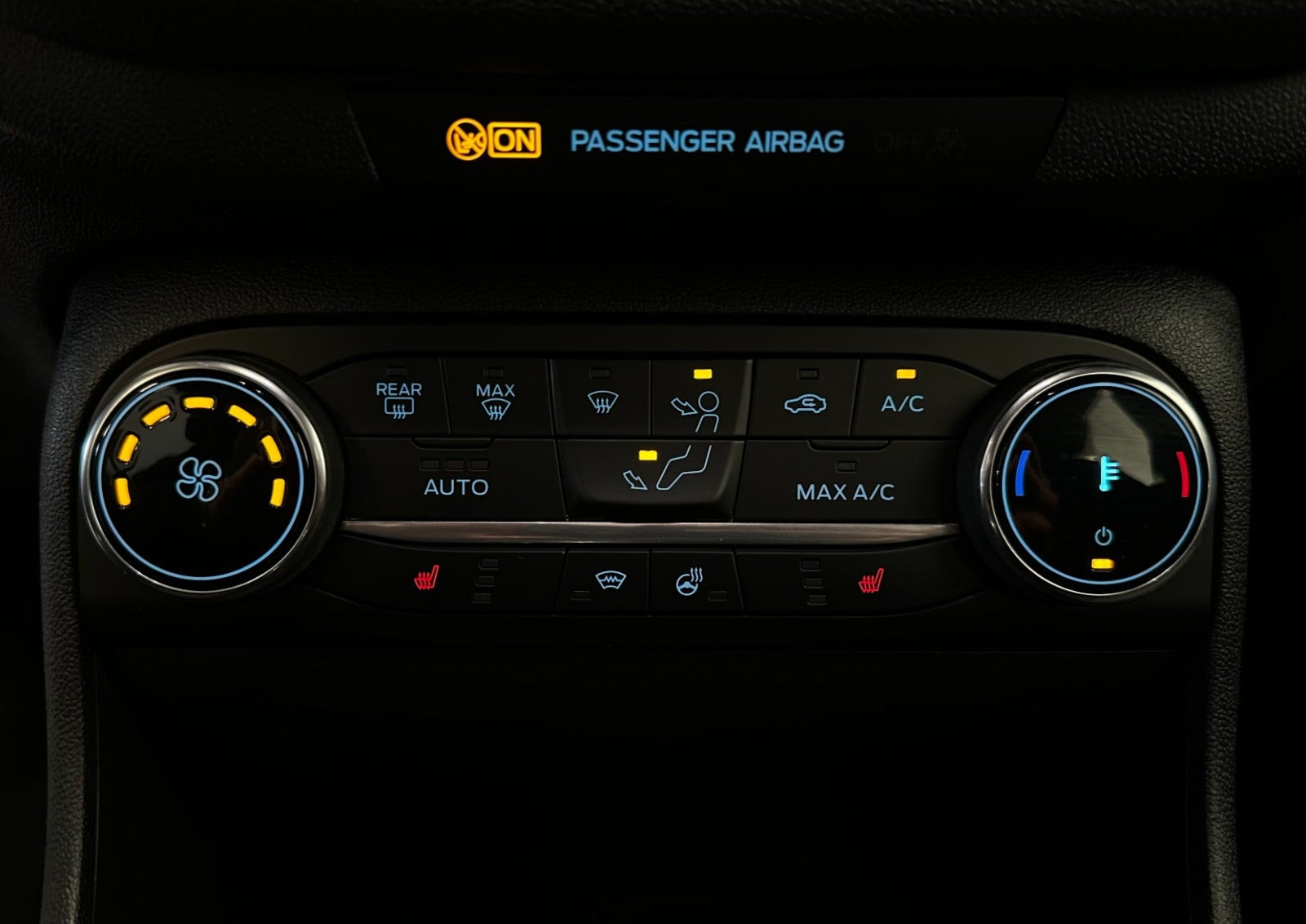 Hvid Ford Fiesta fra 2021