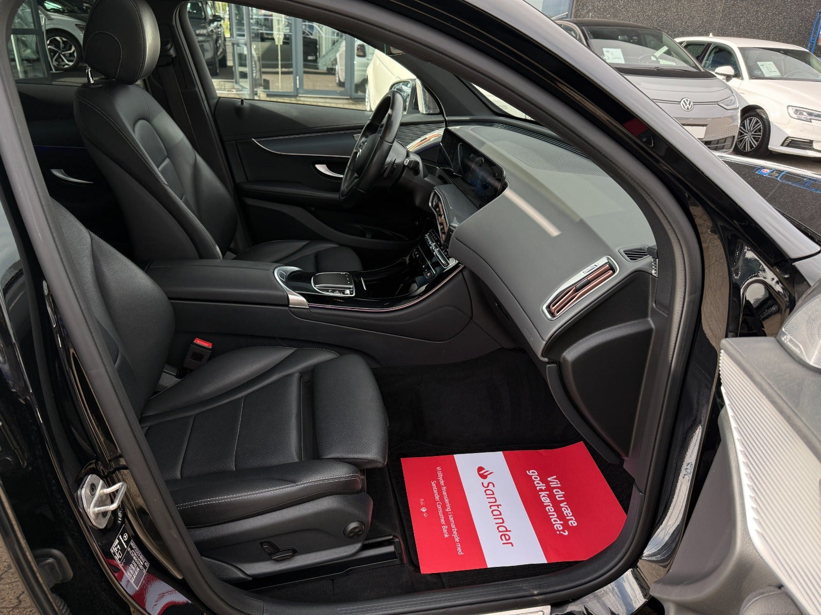 Sort Mercedes EQC400 fra 2021