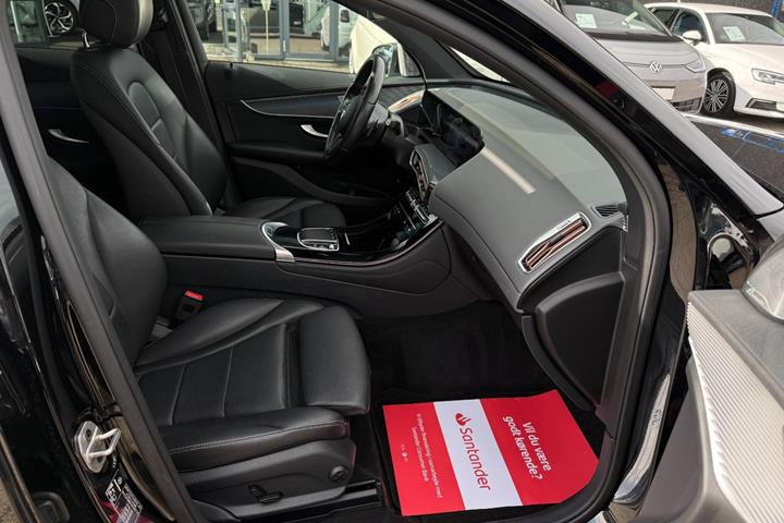 Sort Mercedes EQC400 fra 2021