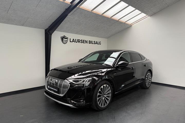 Sort Audi e-tron fra 2021