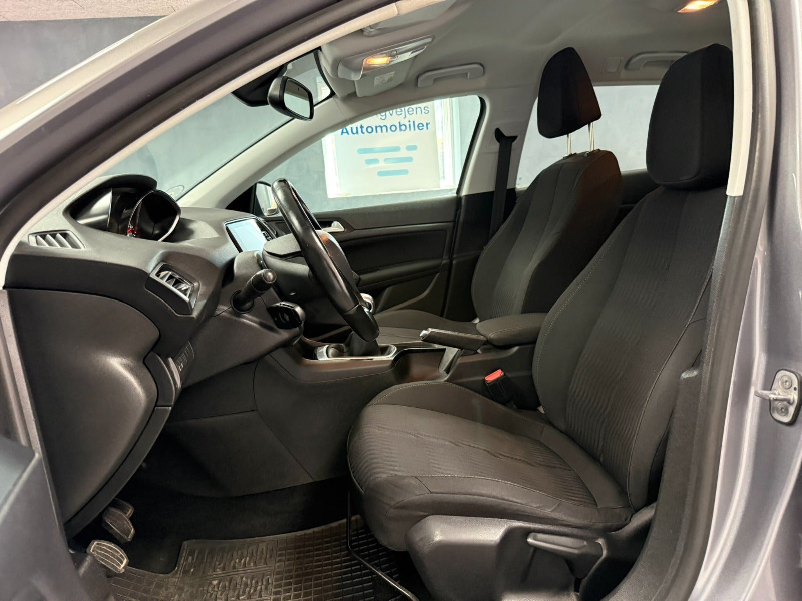undefined Peugeot 308 fra 2017