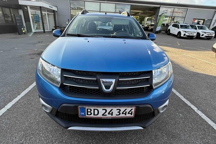 undefined Dacia Sandero Stepway fra 2016
